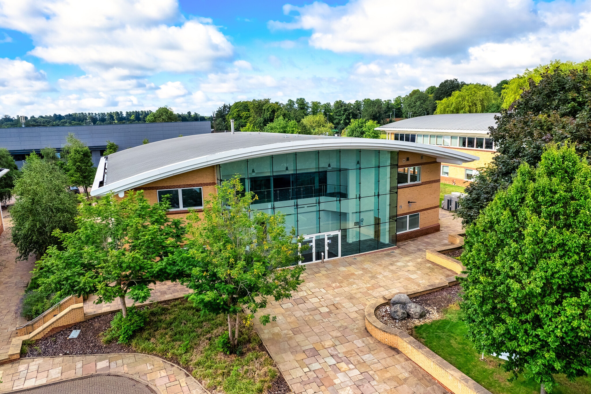 Buckingham Rd, Brackley for sale Building Photo- Image 1 of 1