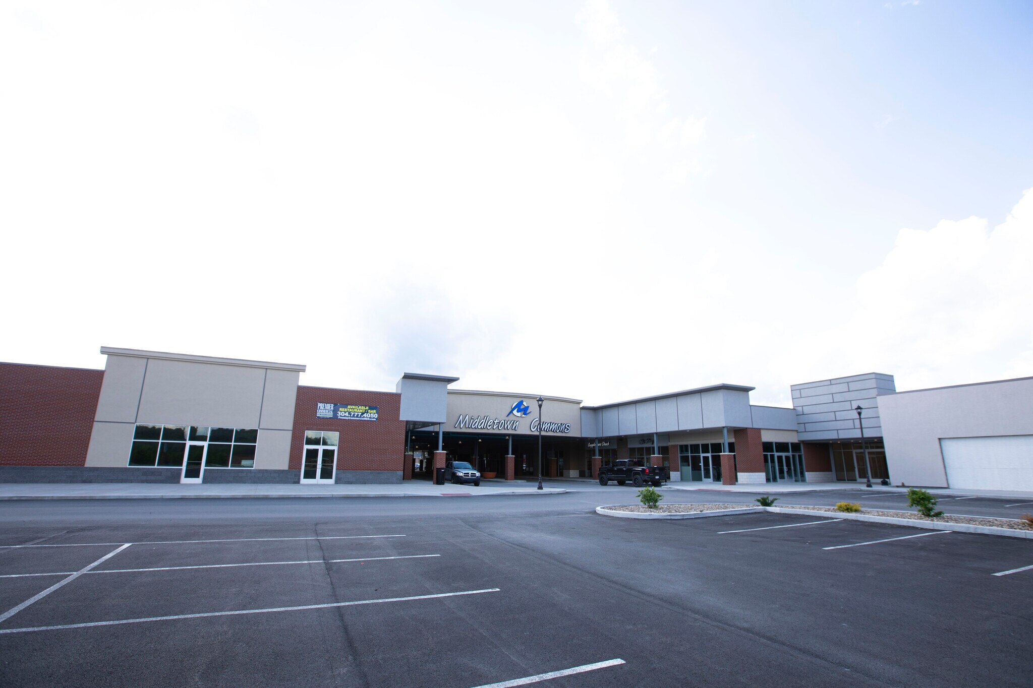 2600 Middletown Commons, White Hall, WV 26554 Office for Lease