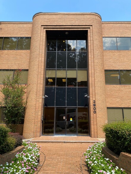 2900 Linden Ln, Silver Spring, MD for lease - Building Photo - Image 3 of 5