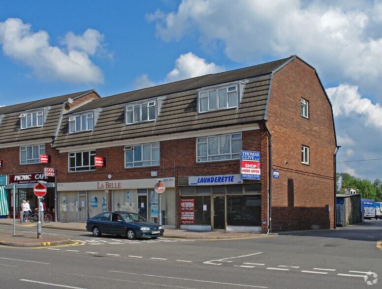 255 Field End Rd, Ruislip for lease - Building Photo - Image 2 of 2