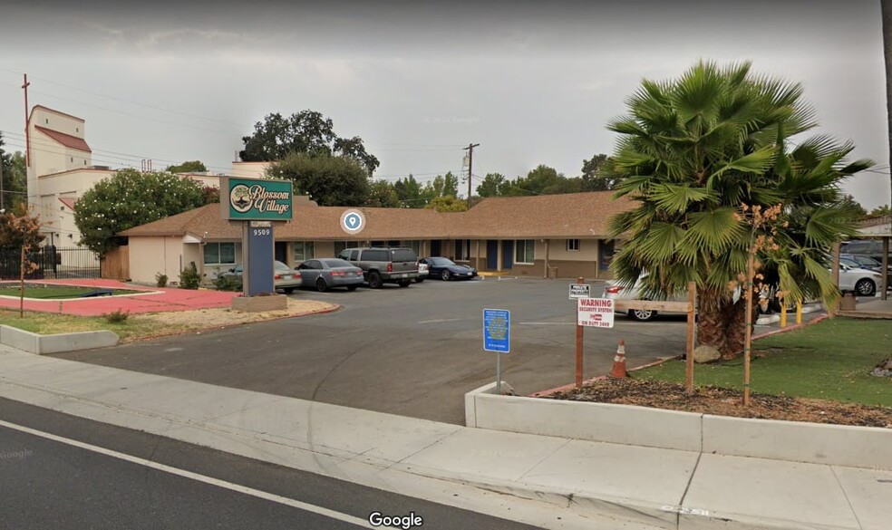 9509 Folsom Blvd, Sacramento, CA for sale - Building Photo - Image 1 of 1