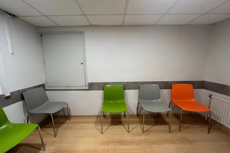 Office in Montpellier for sale - Interior Photo - Image 2 of 10