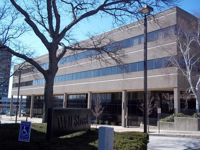 2 Wall St, Manchester, NH for sale - Other - Image 1 of 1