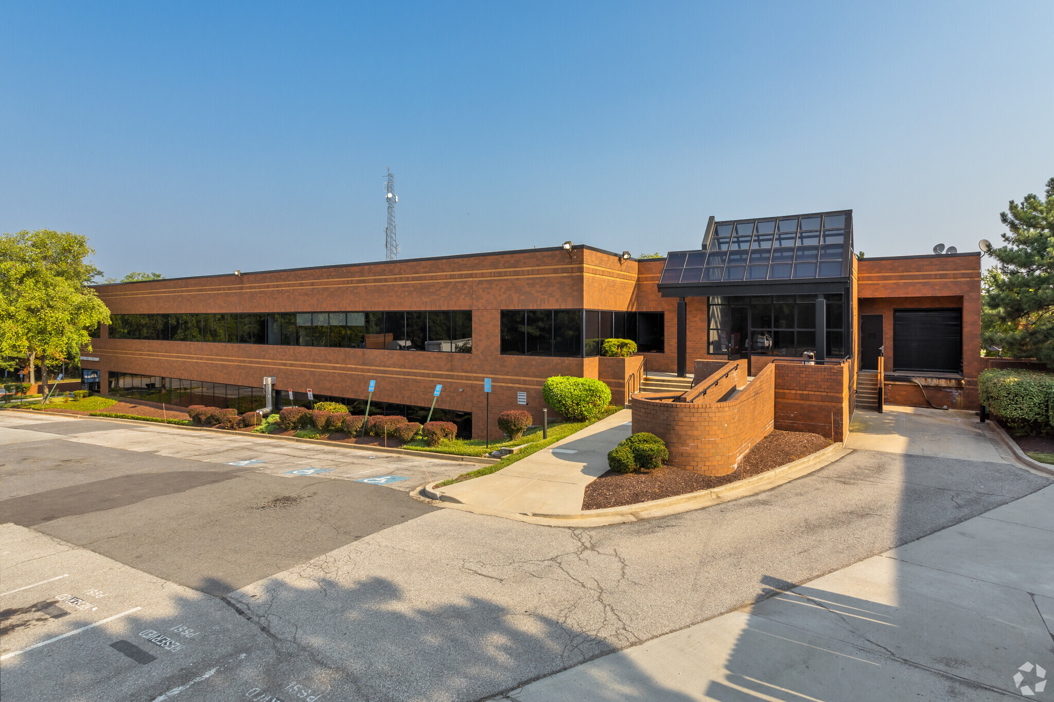 10001 Derekwood Ln, Lanham, MD for lease Building Photo- Image 1 of 9