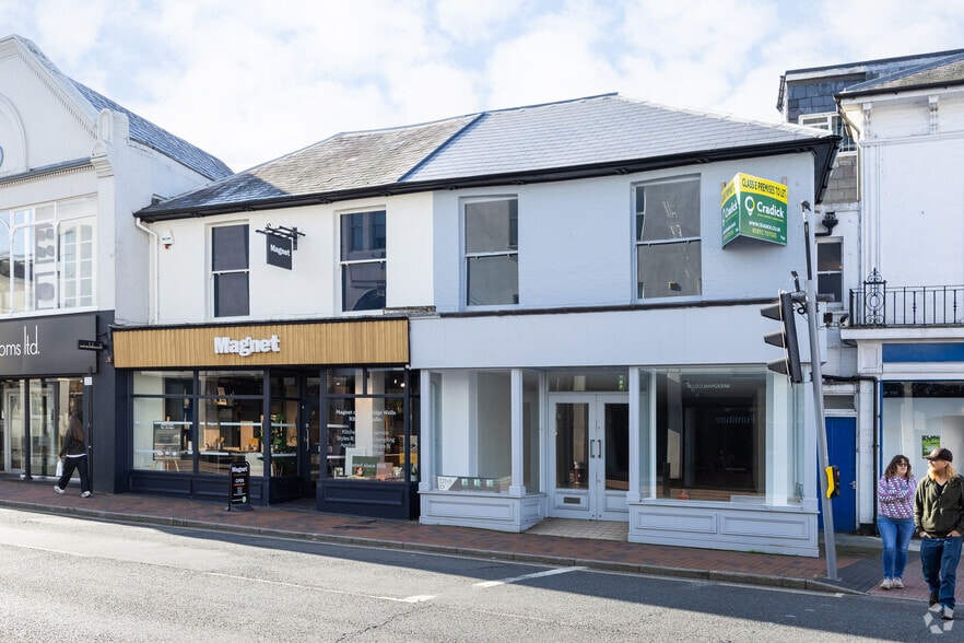 66 Calverley Rd, Tunbridge Wells for lease - Primary Photo - Image 1 of 2