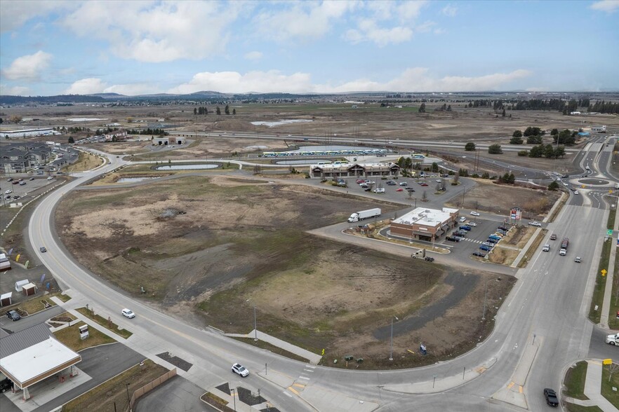 10511 W Aero Rd, Spokane, WA for lease - Building Photo - Image 3 of 7