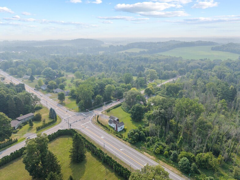 5387 Hamilton Rd, Elbridge, NY for sale - Building Photo - Image 2 of 5