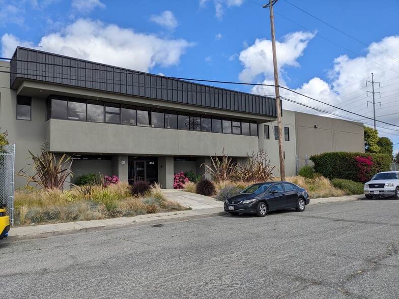 351 Demeter St, East Palo Alto, CA for lease - Building Photo - Image 2 of 49