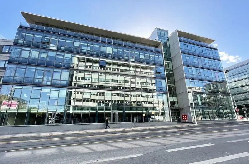 Office in Lyon for lease Building Photo- Image 1 of 50