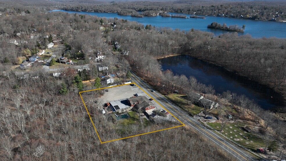 111 Highland Lakes Rd, Highland Lakes, NJ for sale - Building Photo - Image 3 of 35