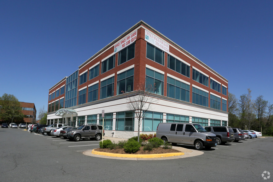 9300 W Courthouse Rd, Manassas, VA for lease - Building Photo - Image 1 of 7