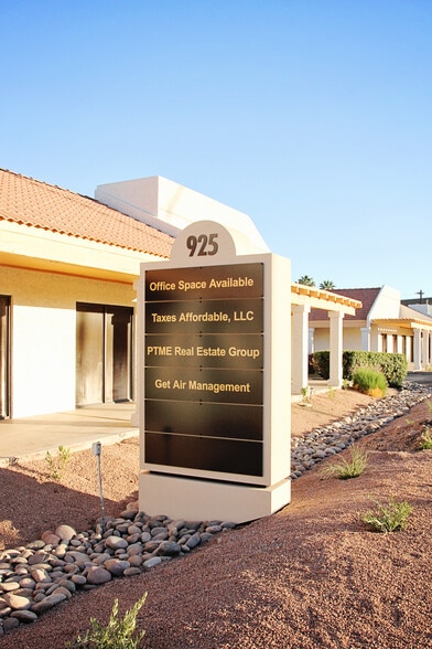 925 N Stapley Dr, Mesa, AZ for lease - Building Photo - Image 2 of 9