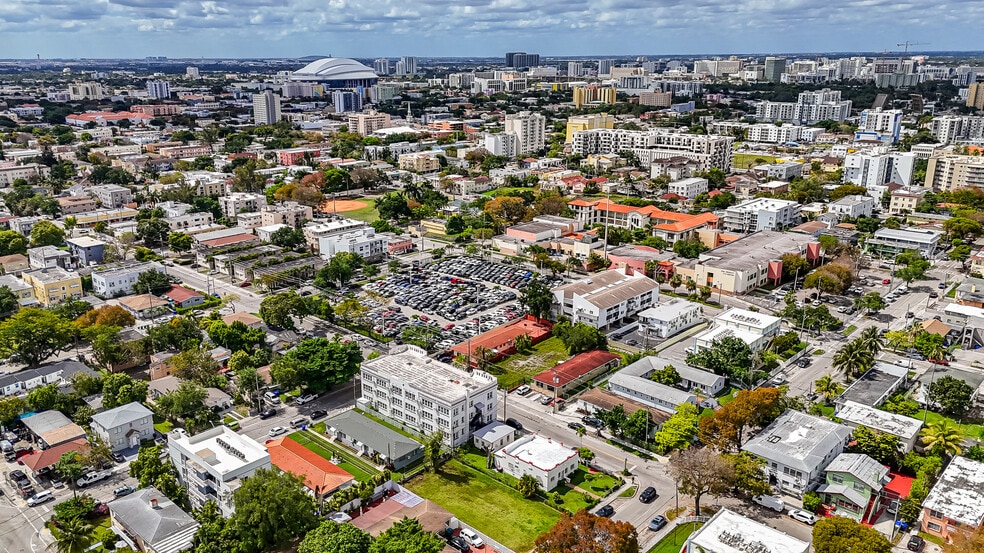 512 SW 6th Ave, Miami, FL for sale - Aerial - Image 2 of 14
