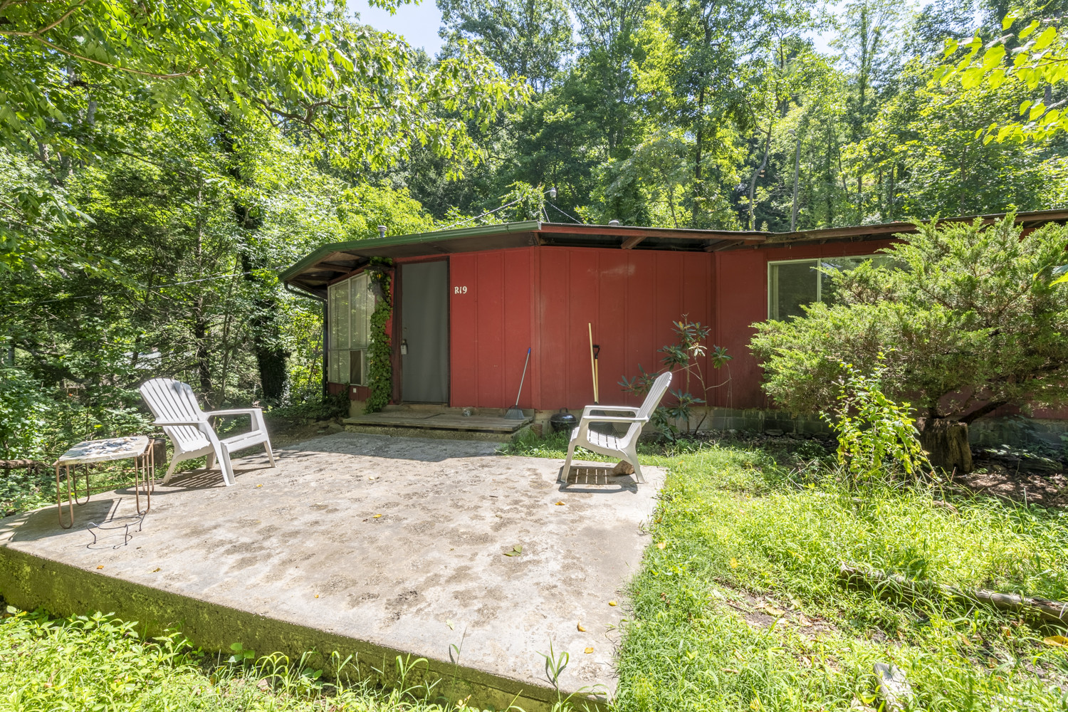 25 Howland Rd, Asheville, NC for sale Building Photo- Image 1 of 1