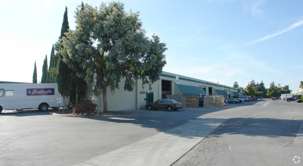 406-499 Reynolds Cir, San Jose, CA for lease - Building Photo - Image 3 of 8