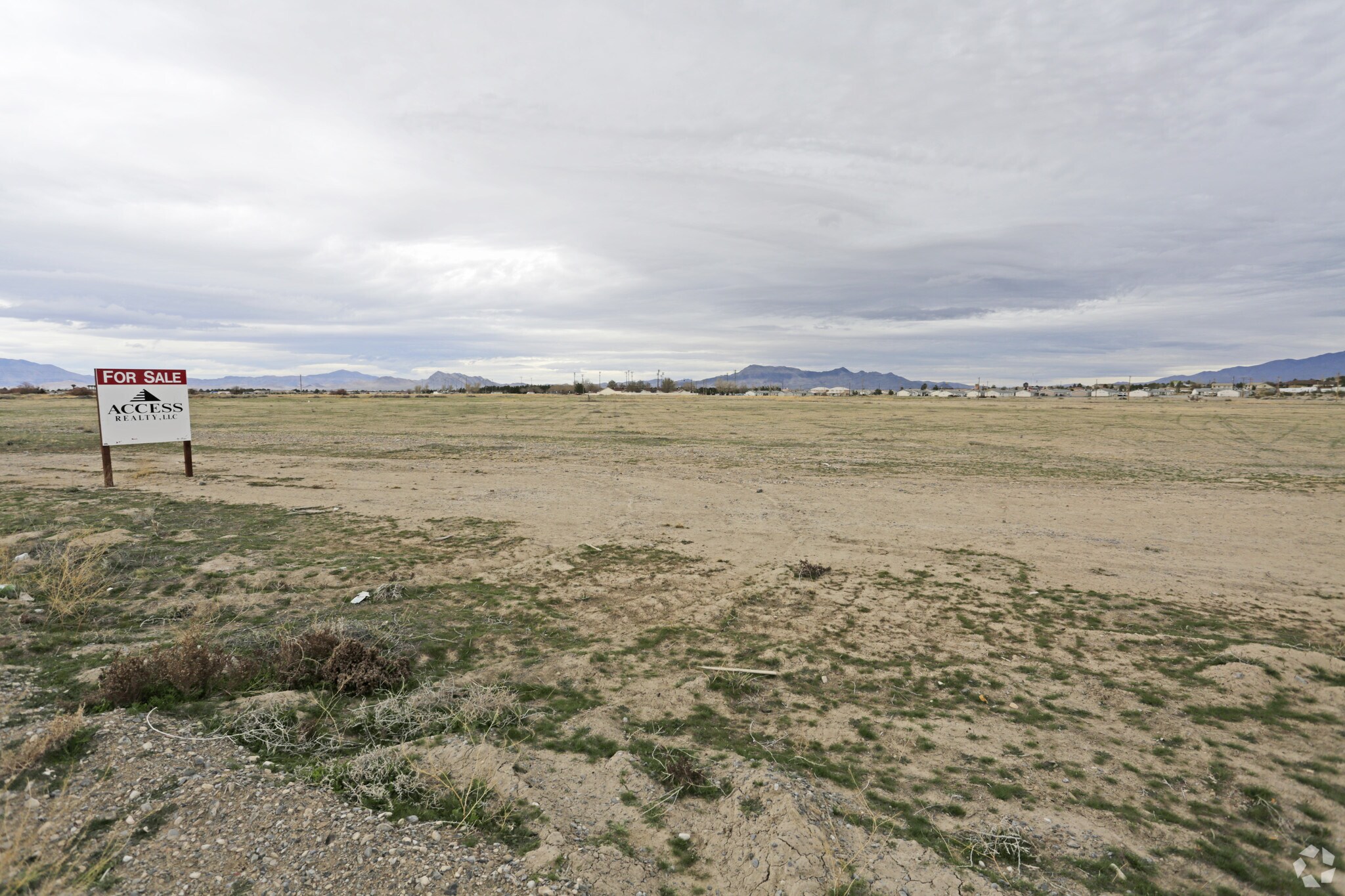 2000 E Calvada Blvd N, Pahrump, NV for sale Primary Photo- Image 1 of 1
