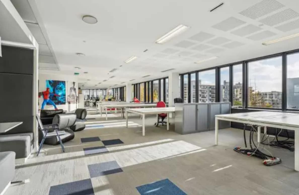 Office in Levallois-Perret for lease Interior Photo- Image 1 of 6