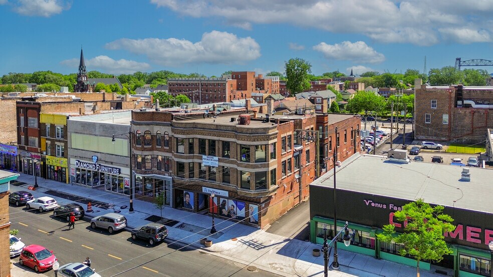 9139 S Commercial Ave, Chicago, IL for sale - Building Photo - Image 1 of 5