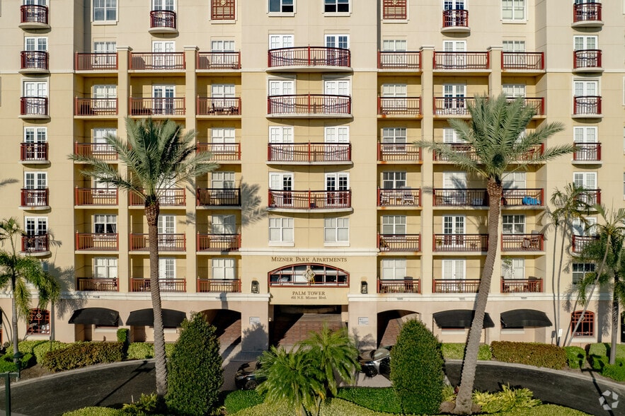 401 NE Mizner Blvd, Boca Raton, FL for sale - Building Photo - Image 2 of 22