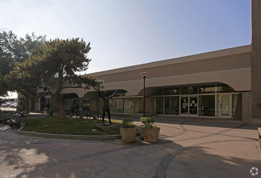 845-865 Fulton Mall, Fresno, CA for lease - Primary Photo - Image 1 of 2