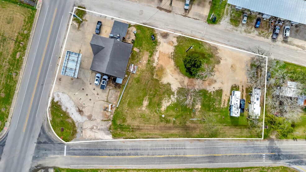 106 W Mauritz, Ganado, TX 77962 Primo's Quick Stop