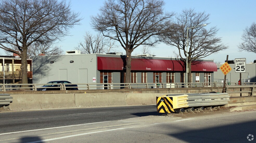 1215 S Capitol St SW, Washington, DC for lease - Primary Photo - Image 1 of 2