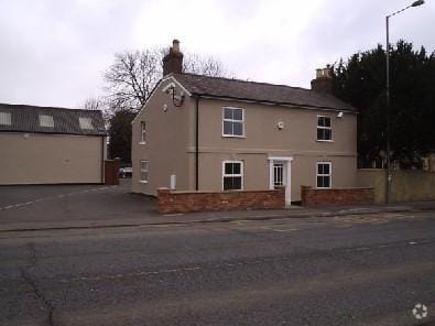 22 Towcester Rd, Milton Keynes for sale - Primary Photo - Image 1 of 1