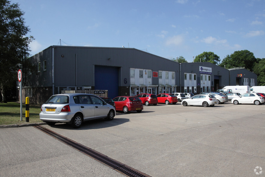 Parc Ty Glas, Cardiff for lease - Primary Photo - Image 1 of 7