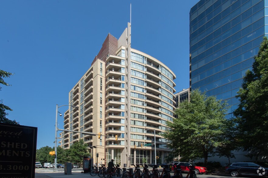 1601 Clarendon Blvd, Arlington, VA for sale - Building Photo - Image 1 of 1