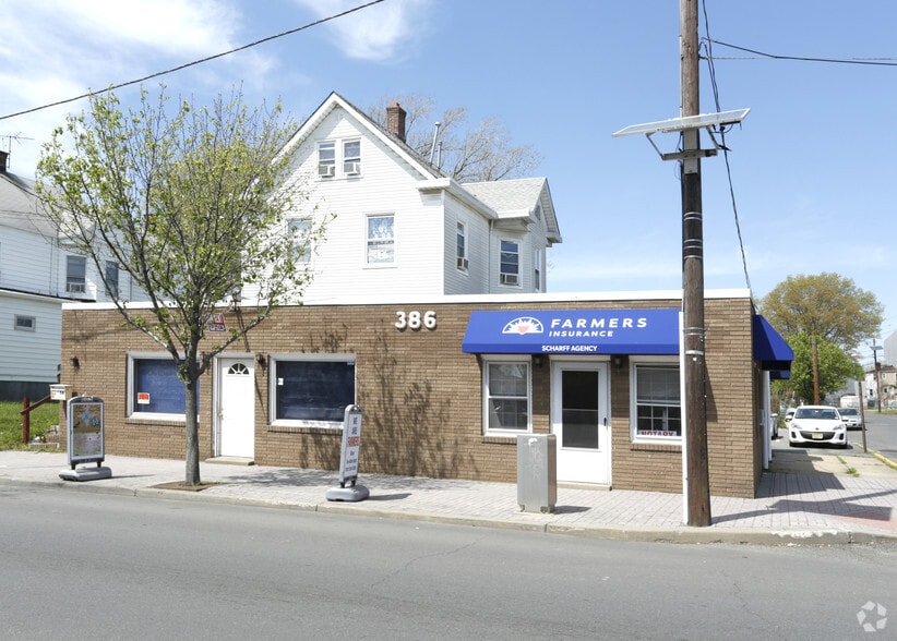 386 New Brunswick Ave, Fords, NJ for lease - Building Photo - Image 3 of 11