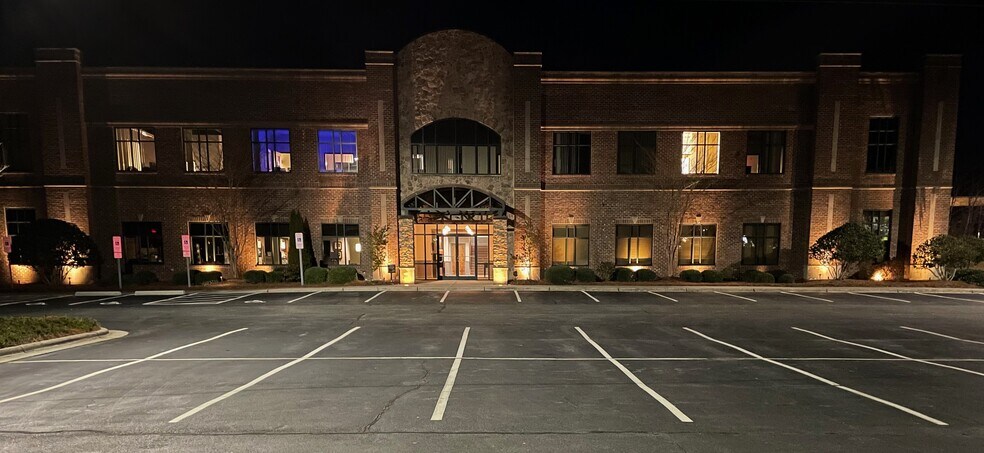 5380 US Highway 158, Bermuda Run, NC for sale - Building Photo - Image 1 of 1