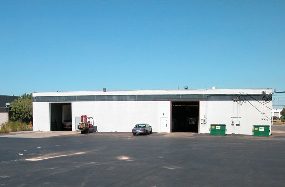 105 Mushroom Blvd, Rochester, NY for lease - Building Photo - Image 3 of 5