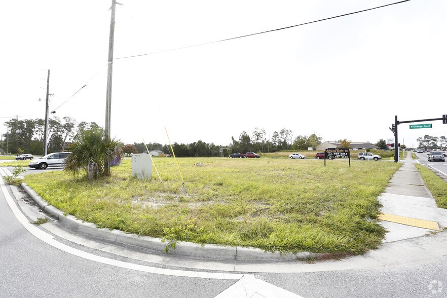 7126 Mariner Blvd, Spring Hill, FL for sale - Primary Photo - Image 1 of 1