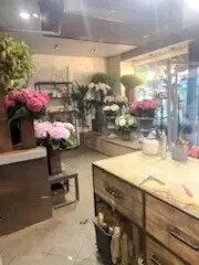 Retail in Saint-Mandé for lease - Building Photo - Image 2 of 6