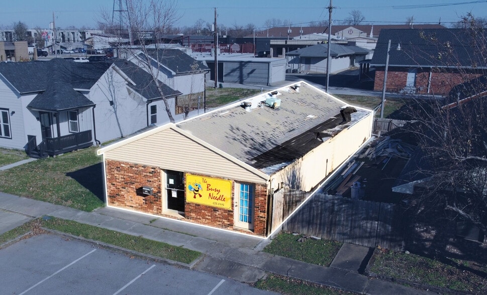 205 N 3rd St, Rogers, AR for sale - Building Photo - Image 1 of 5