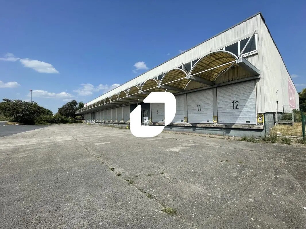 Industrial in La Veuve for sale Building Photo- Image 1 of 6
