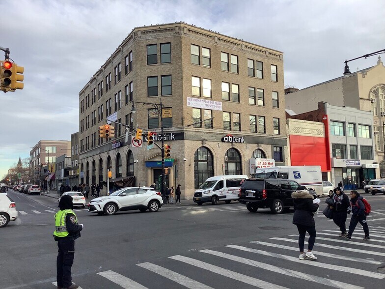 885 Flatbush Ave, Brooklyn, NY for lease - Building Photo - Image 2 of 16