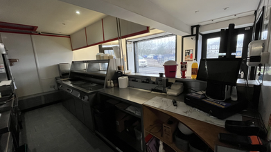 3 Circular Rd, Coleraine for lease Interior Photo- Image 2 of 4