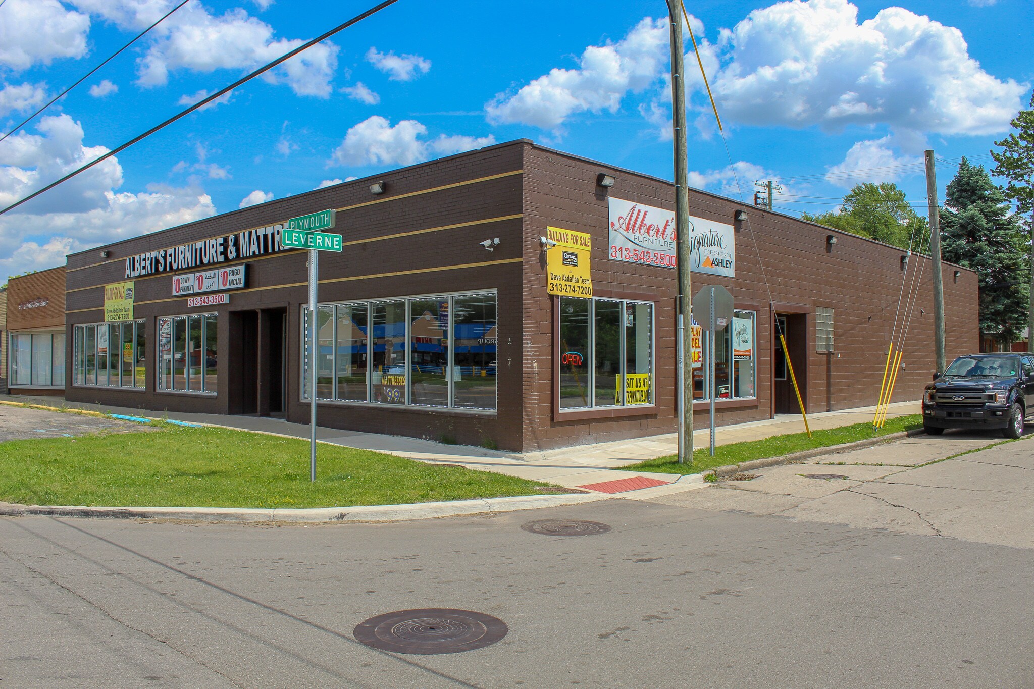 26449 Plymouth Rd, Redford, MI for sale Building Photo- Image 1 of 1
