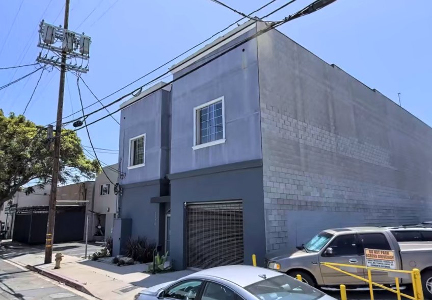 2229 Barry Ave, Los Angeles, CA for lease - Building Photo - Image 2 of 2