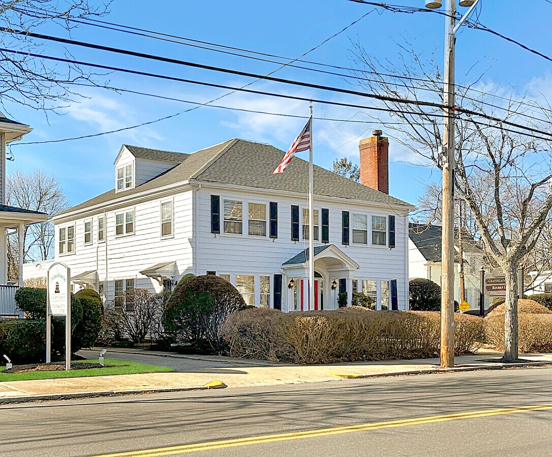 325 Central St, Saugus, MA 01906 325central Street