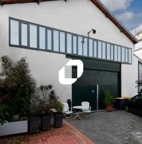 Office in Montreuil for sale - Building Photo - Image 1 of 7