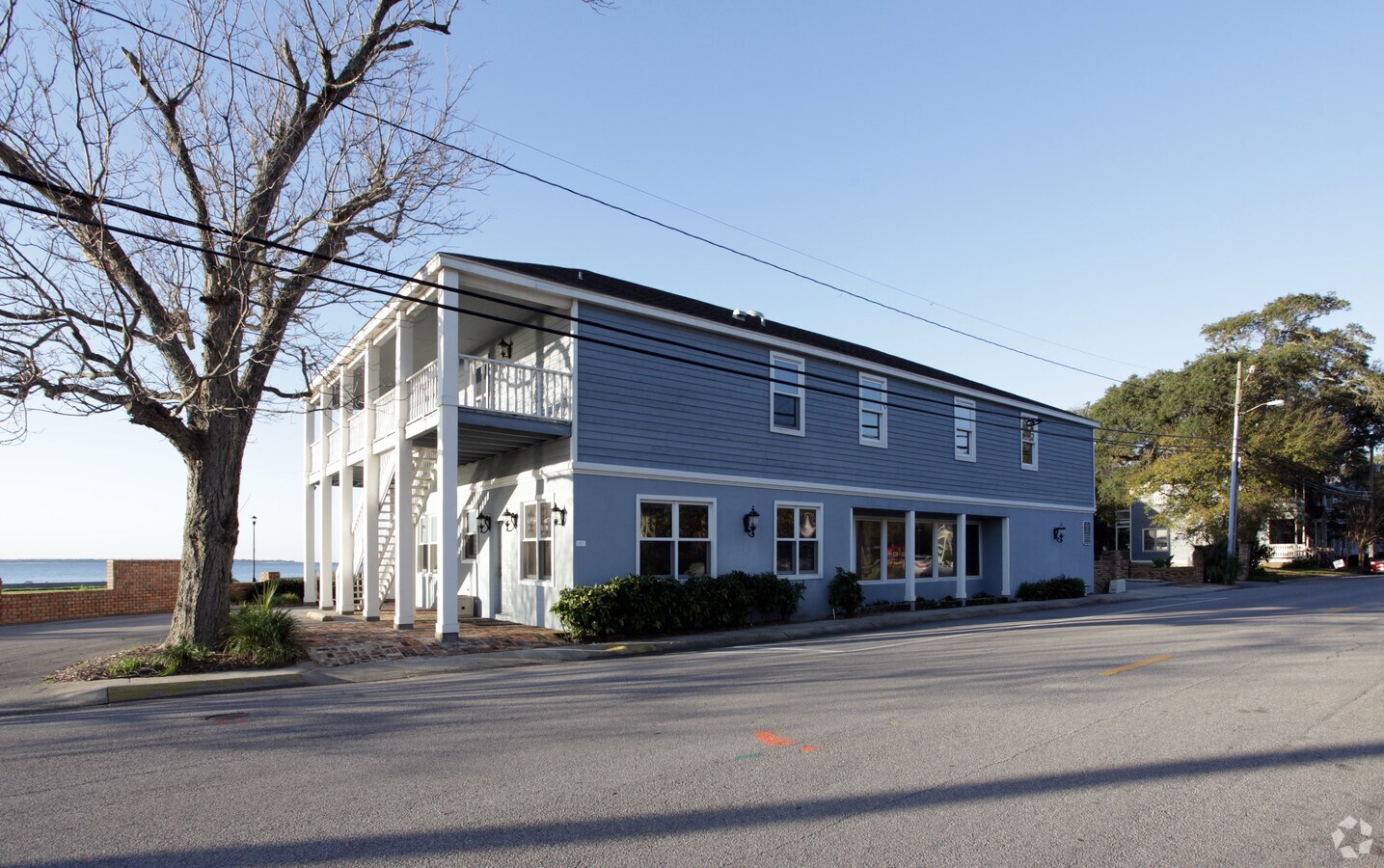 627 Government St, Pensacola, FL 32502 Bayfront at 9th Avenue at East