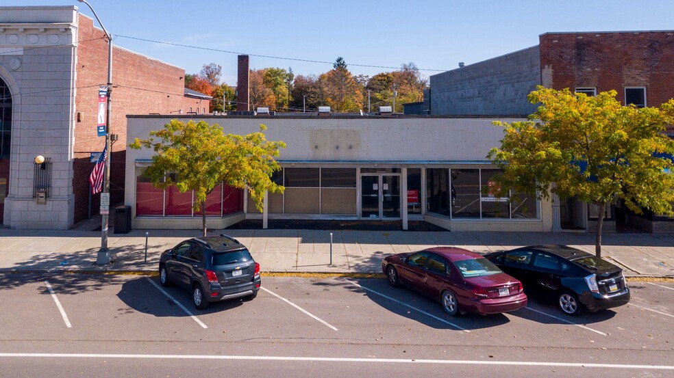 36 Liberty St, Bath, NY for lease - Building Photo - Image 1 of 25