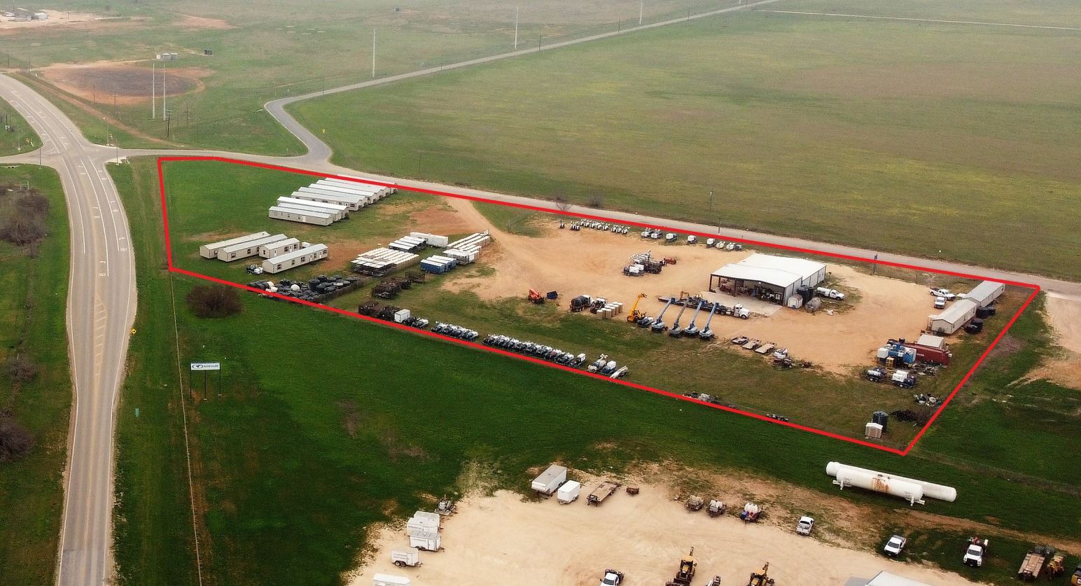 880 W Fm 117, Dilley, TX 78017 Genco Building