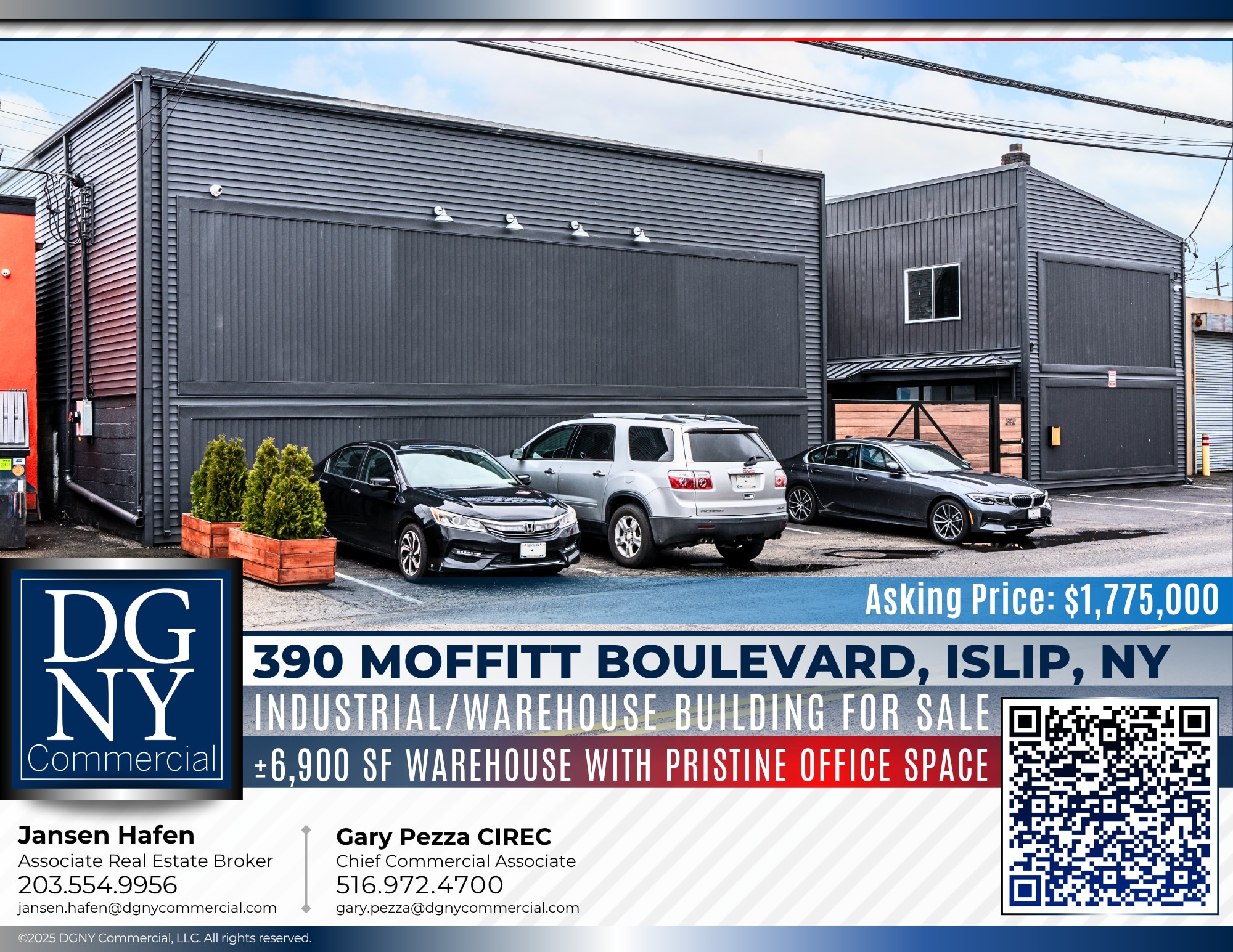 390 Moffitt Blvd, Islip, NY for sale Building Photo- Image 1 of 23
