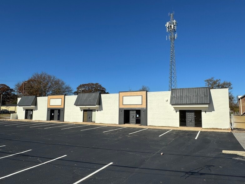 102 Shaw St, Greenville, SC for lease - Building Photo - Image 3 of 9