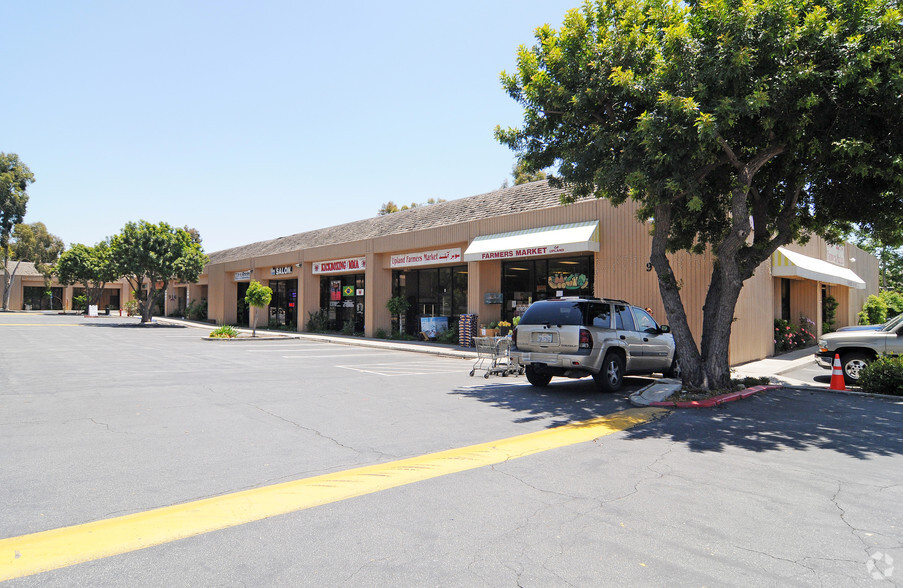 1126 W Foothill Blvd, Upland, CA for lease - Building Photo - Image 2 of 17