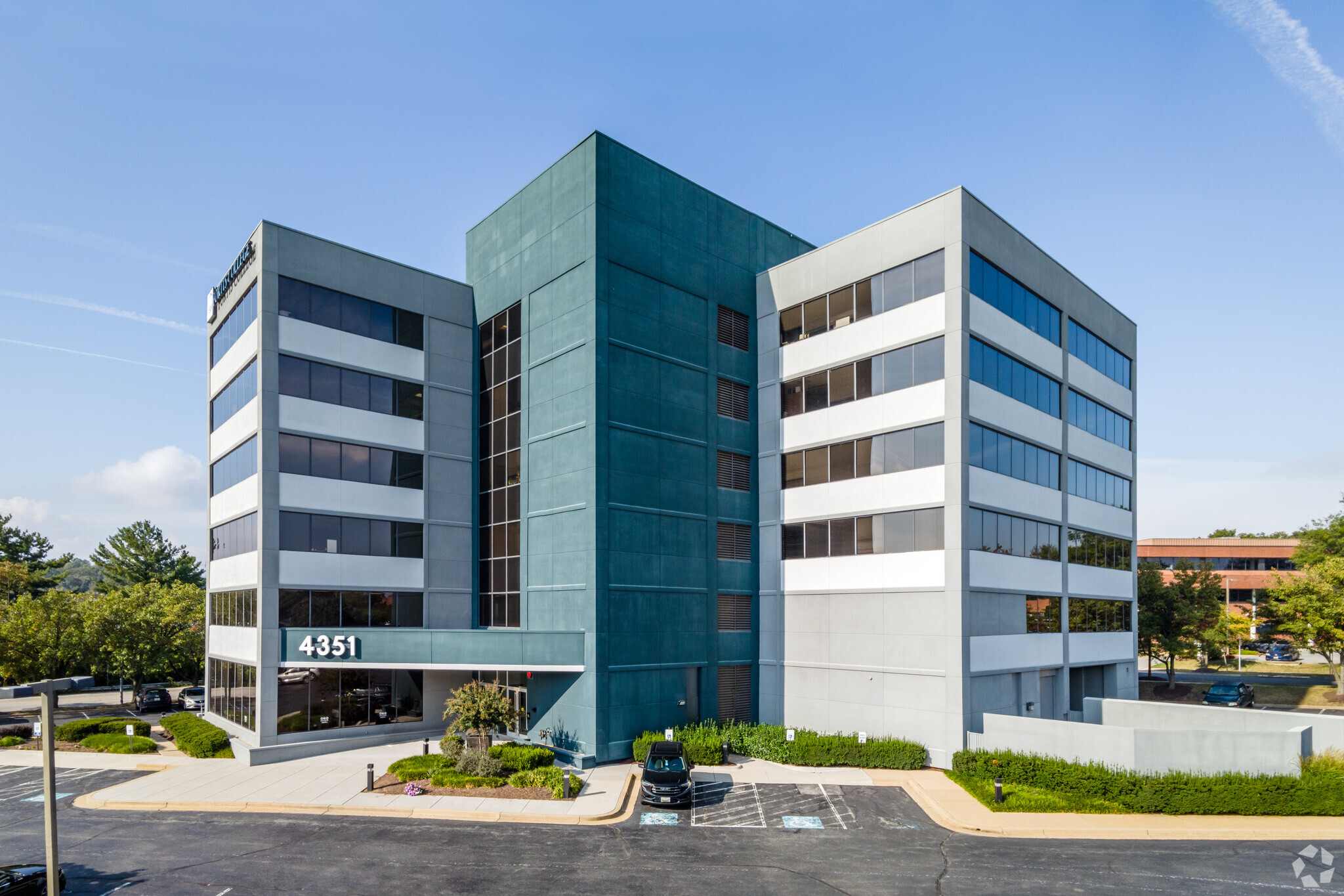 4351 Garden City Dr, Landover, MD for lease Building Photo- Image 1 of 12