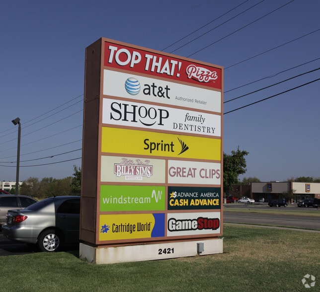 2409 W Kenosha Ave, Broken Arrow, OK for lease - Building Photo - Image 2 of 17
